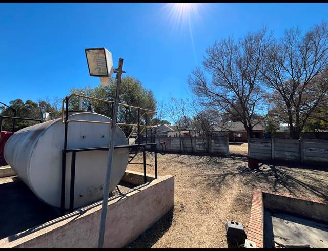 1,000M² WAREHOUSE FOR SALE IN WITPOORT ESTATES